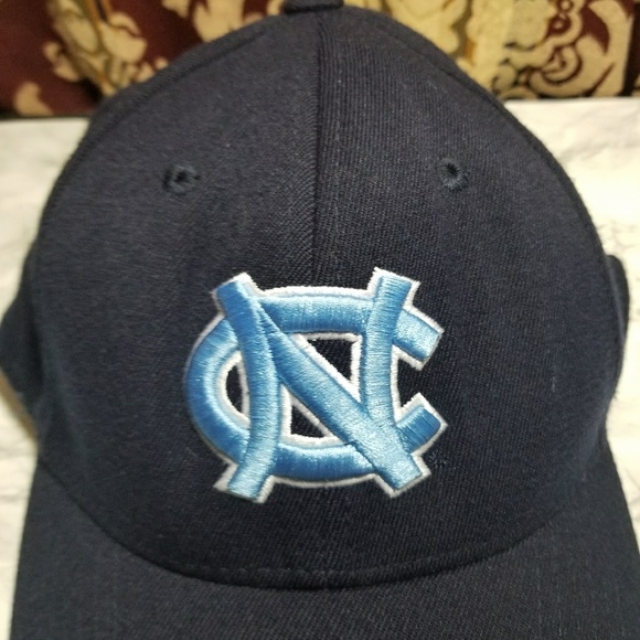 Men Hat - Picture 3 of 8